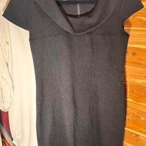 Spense Black Bodycon Dress, Size 4 — Cowl Neck, Zipper Back, Chic LBD